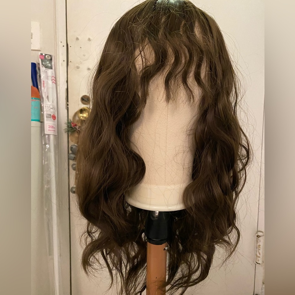 Long wavy ash brown cosplay wig with bangs - NWOT